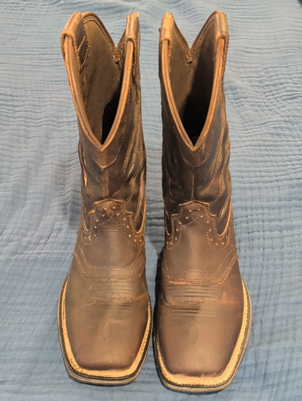 Men's Brown Square-Toe Western Boots - Classic Cowboy Style